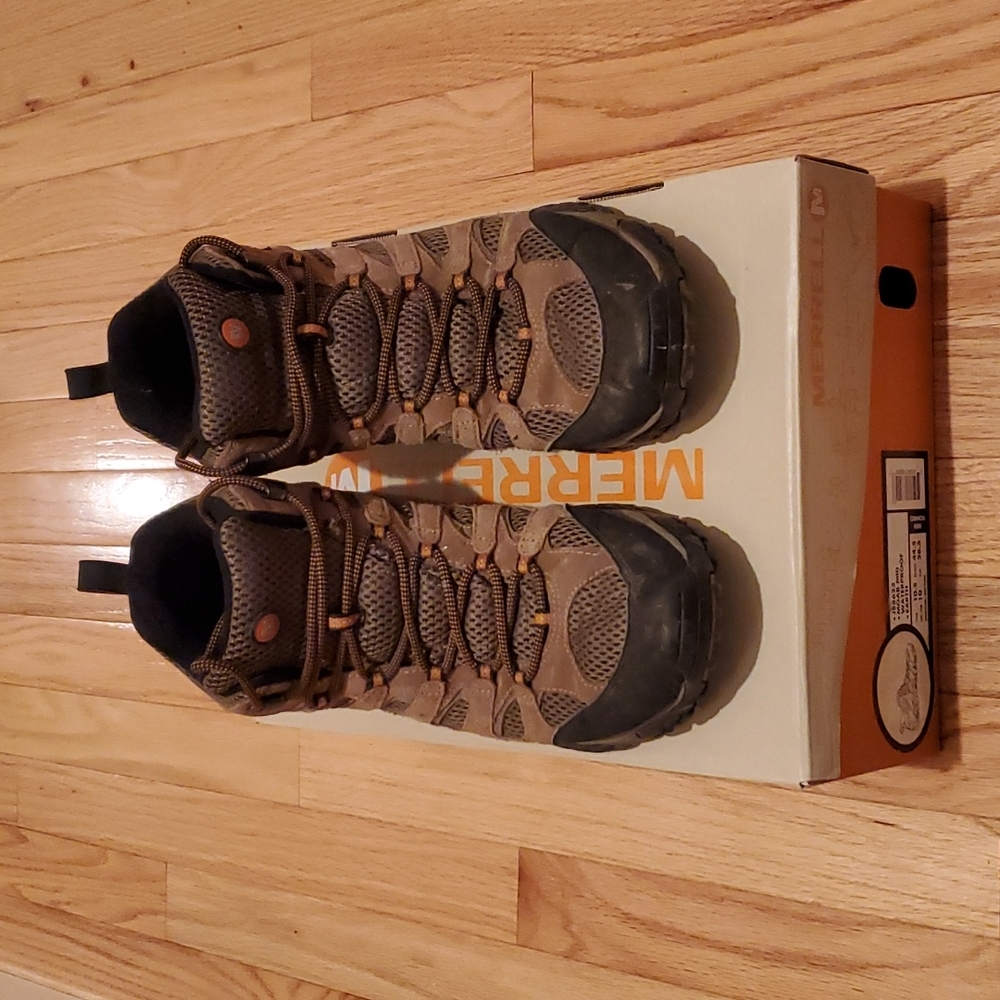 Merrell MOAB Mid Waterproof Earth Mens 10.5 Hiking Boots